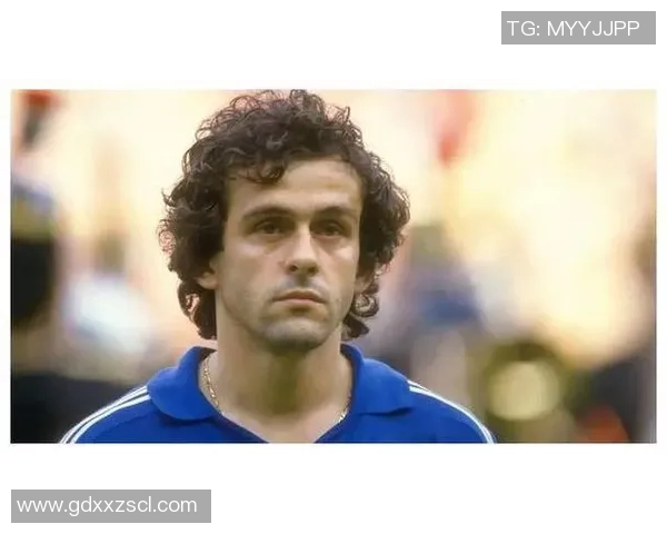 21世纪最具影响力的足球球星盘点与他们的传奇成就