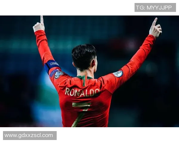 全球足球巨星风采纵览:盘点历史上最具影响力的球员与他们的传奇瞬间 全球足球巨星风采纵览:盘点历史上最具影响力的球员与他们的传奇瞬间