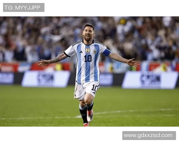 全球足球百大球星排名揭晓 看看你最爱的球员排第几 全球足球百大球星排名揭晓 看看你最爱的球员排第几