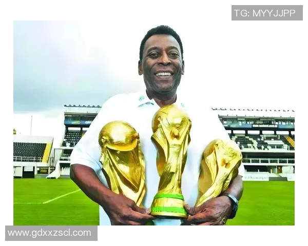 希腊足球球星的传奇人生与绿茵场辉煌瞬间全面解析