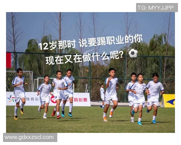 抖音足球球星风头劲爆 揭秘他如何从草根崛起成网络红人 抖音足球球星风头劲爆 揭秘他如何从草根崛起成网络红人